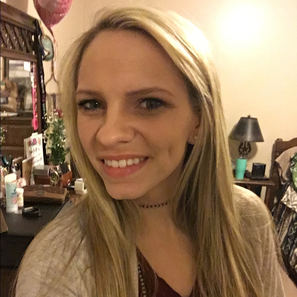 Meet your Posher, Madison